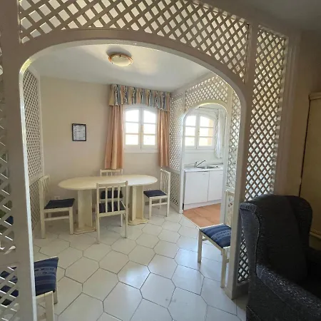 El Toro Apartment